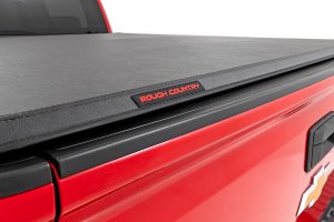 GMC Sierra 1500 Soft Tri-Fold Bed Cover - Rough Country - Tri-Fold Design - '14-'18